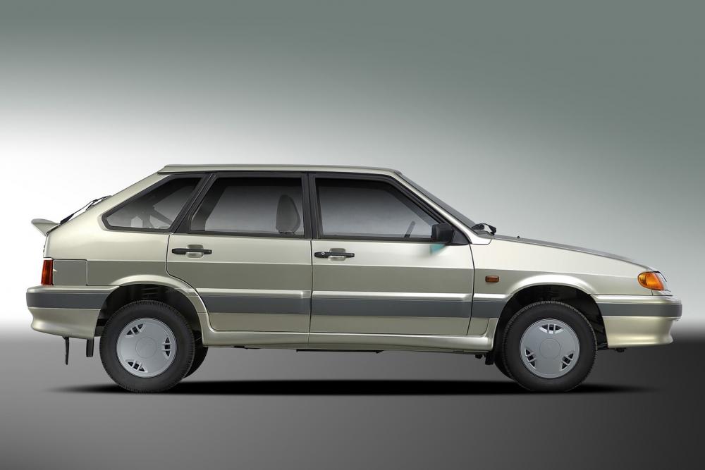 ВАЗ (Lada) 2114 1 поколение (2001-2013) Хетчбэк 5-дв.