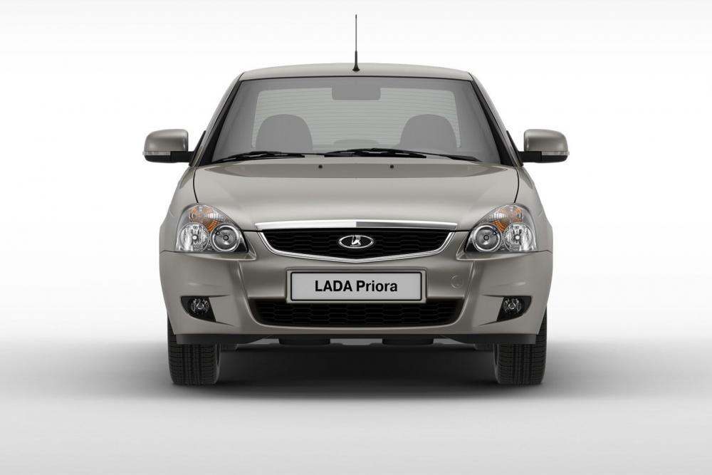 Lada Priora 1 поколение рестайлинг Седан