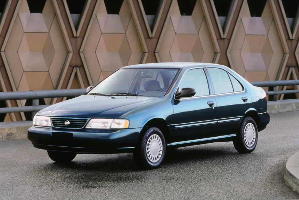 Nissan Sentra 4 поколение B14 (1993-1999) Седан