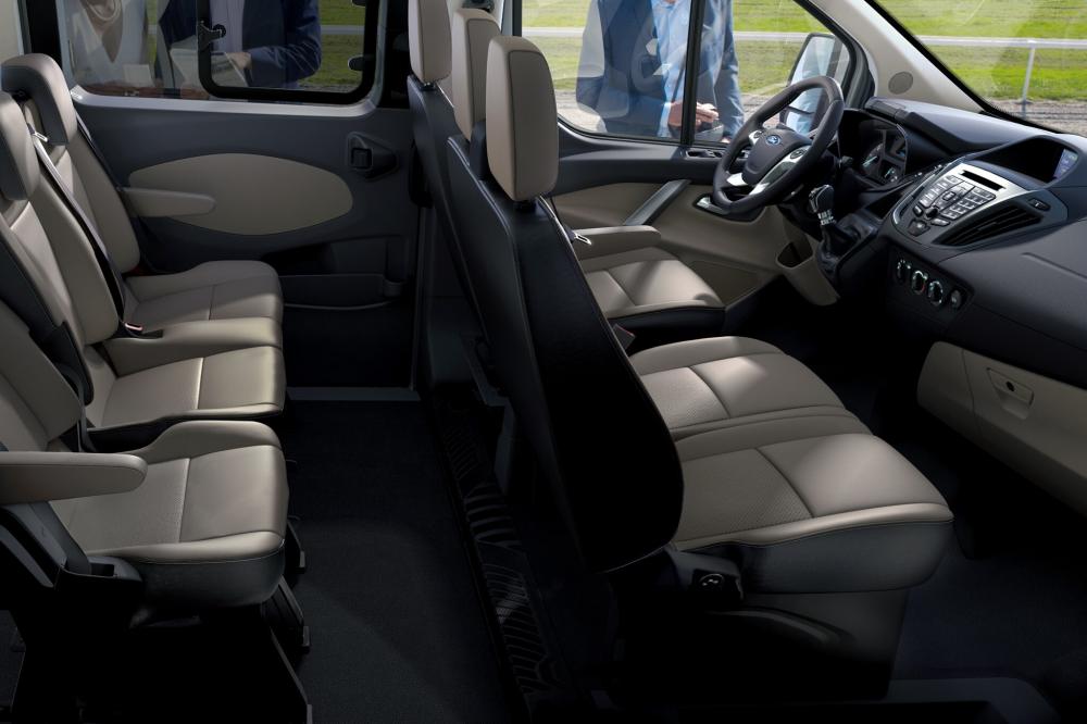 Ford Tourneo Custom 1 поколение Минивэн интерьер