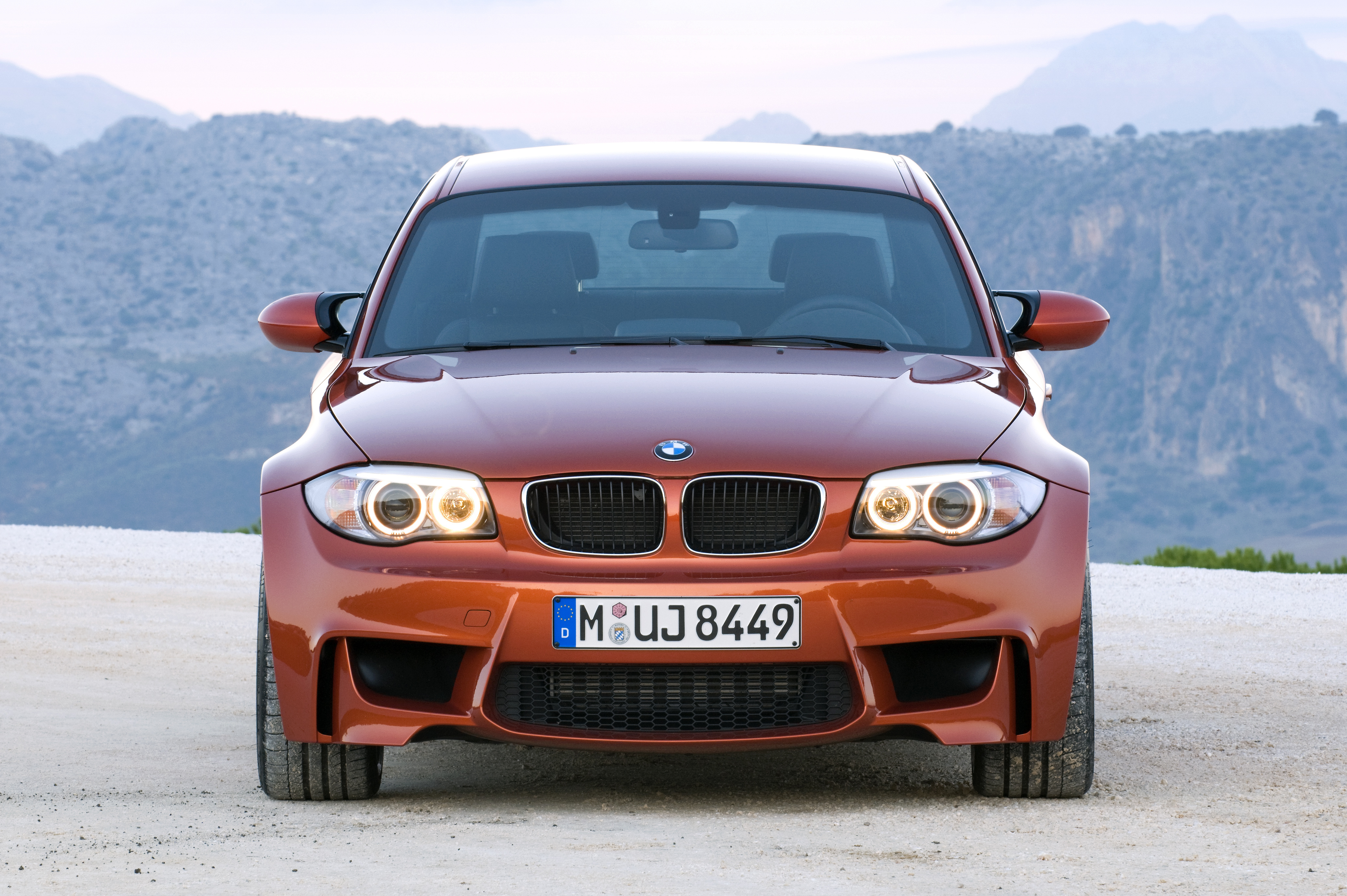 I m 1. BMW m1 e82. BMW 1m Coupe e82. БМВ м1 е82. BMW m1 2010.