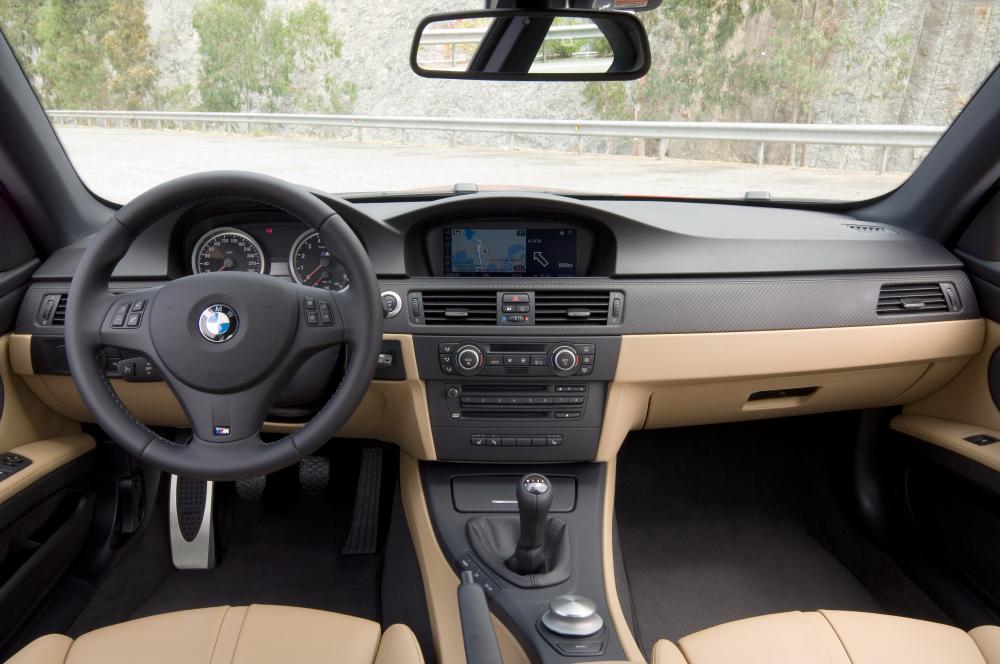 BMW M3 E92 (2007-2013) Купе интерьер 