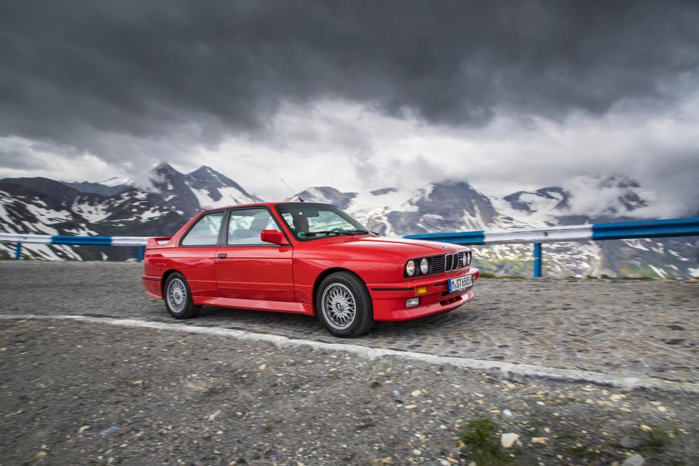 BMW M3 E30 (1986-1993) Седан