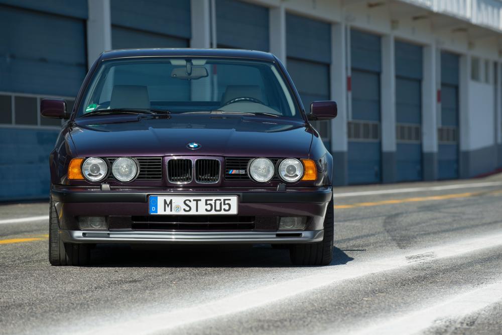 BMW M5 E34 (1988-1995) Седан