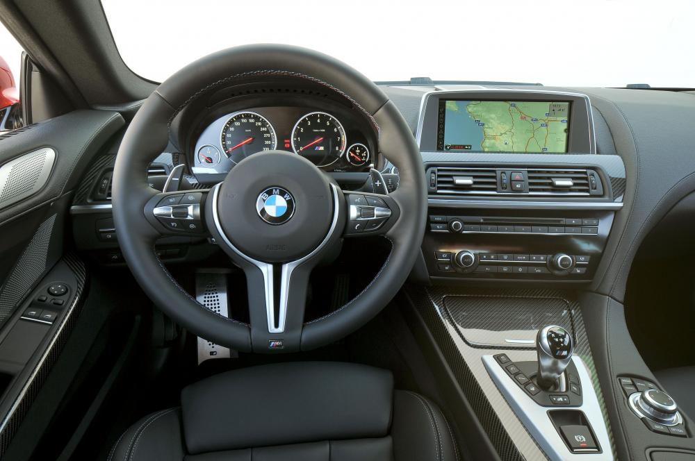 BMW M6 F13 (2012-2015) Купе 2-дв. интерьер 