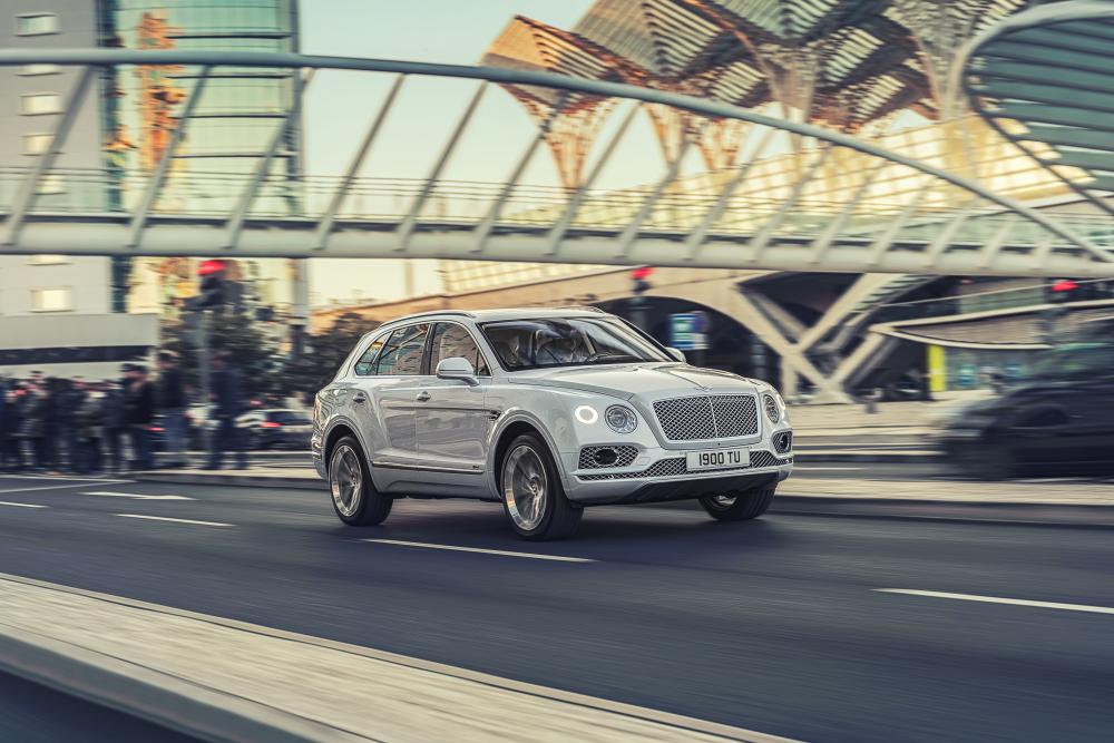 Bentley Bentayga 1 поколение (2015-2020) Кроссовер