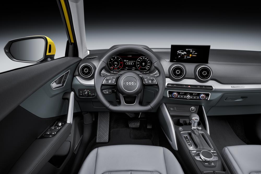 Audi Q2 1 поколение (2016) Кроссовер интерьер 