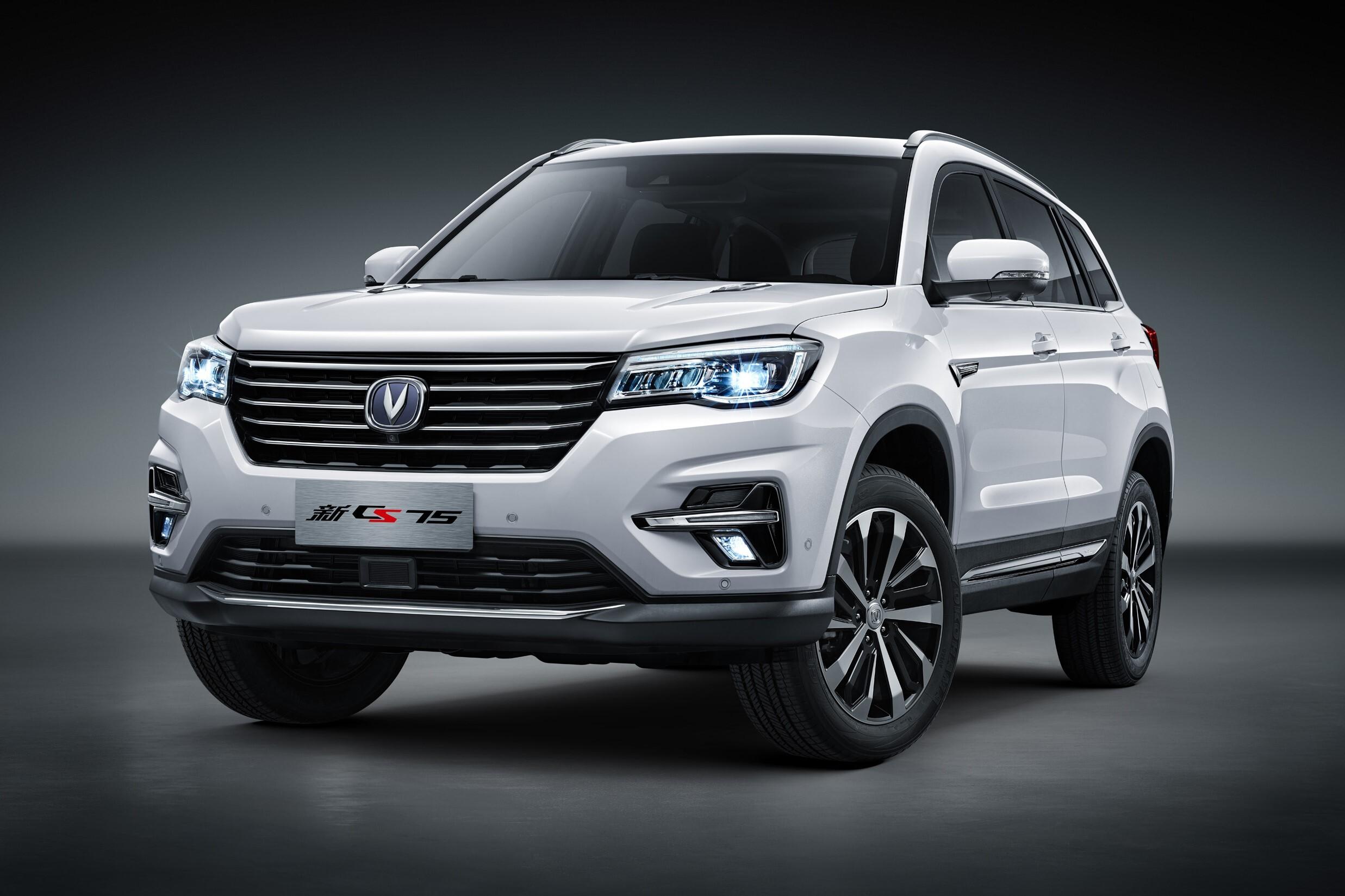 Changan cs75fl. Чанган cs75 FL 2020. Чанган 75 FL. Китайский кроссовер Чанган 2020.