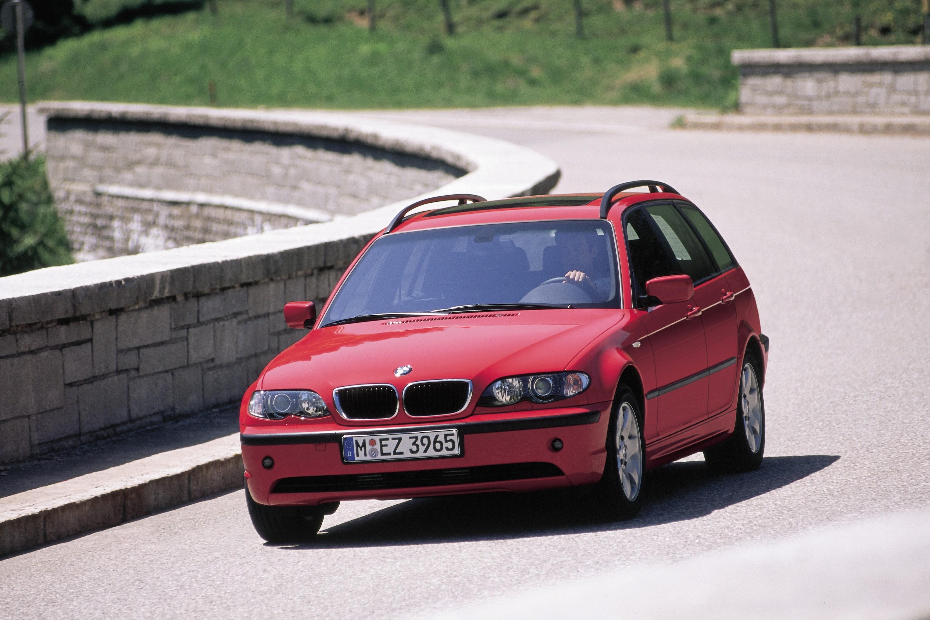 Е46 2002. BMW 3 Series (e46). BMW 3 Series e46 2002. BMW 3 Series Touring e46. BMW 3 e46 Рестайлинг.