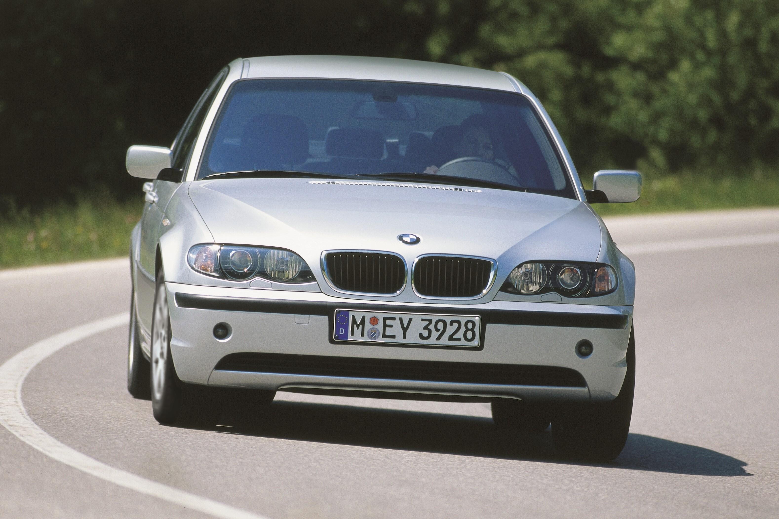 Е46 2002. BMW 3er e46. BMW e46 рестайл. BMW 3 e46 Рестайлинг. BMW 316i e46.