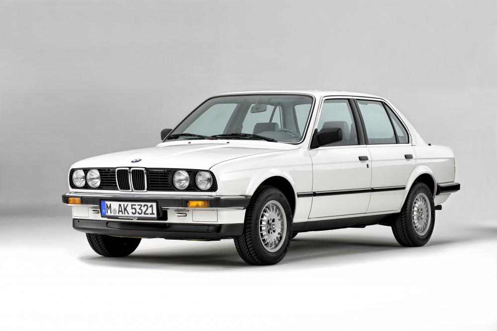 BMW 3 серия 2 поколение E30 седан 4-дв.