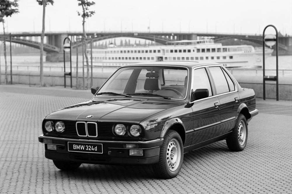 BMW 3 серия 2 поколение E30 (1982-1990) седан