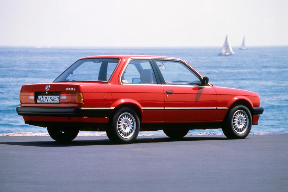 BMW 3 серия 2 поколение E30 (1982-1991) Купе