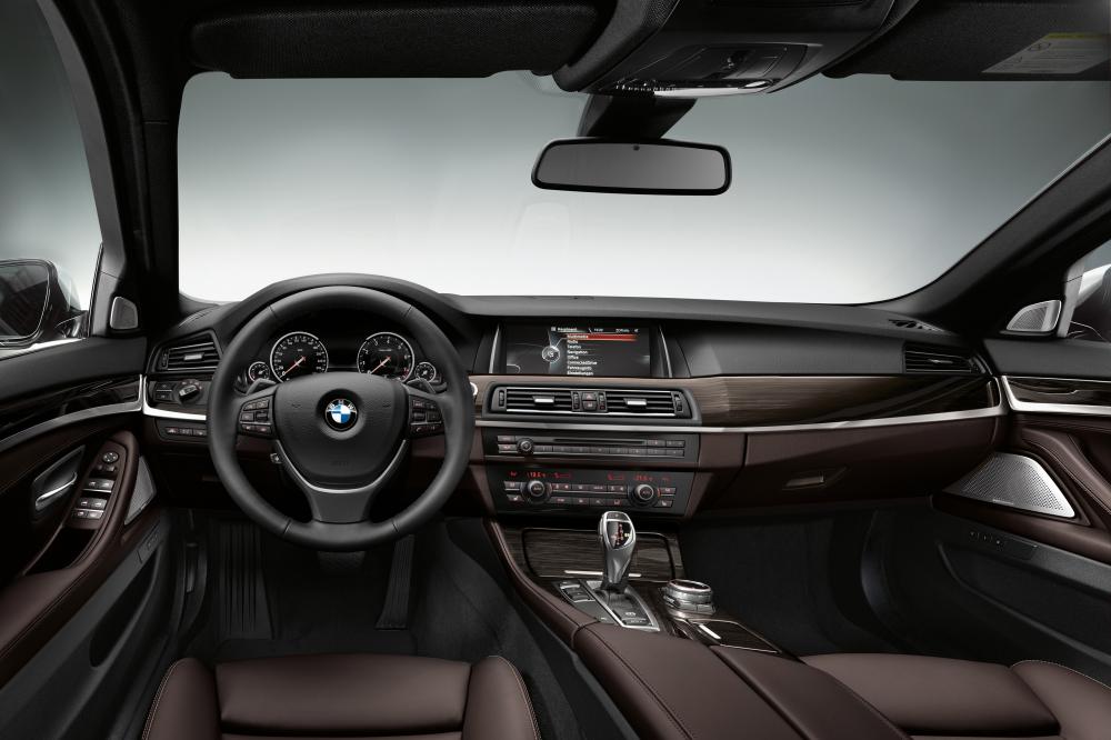 BMW 5 серия F10 [рестайлинг] (2013-2017) Седан интерьер 