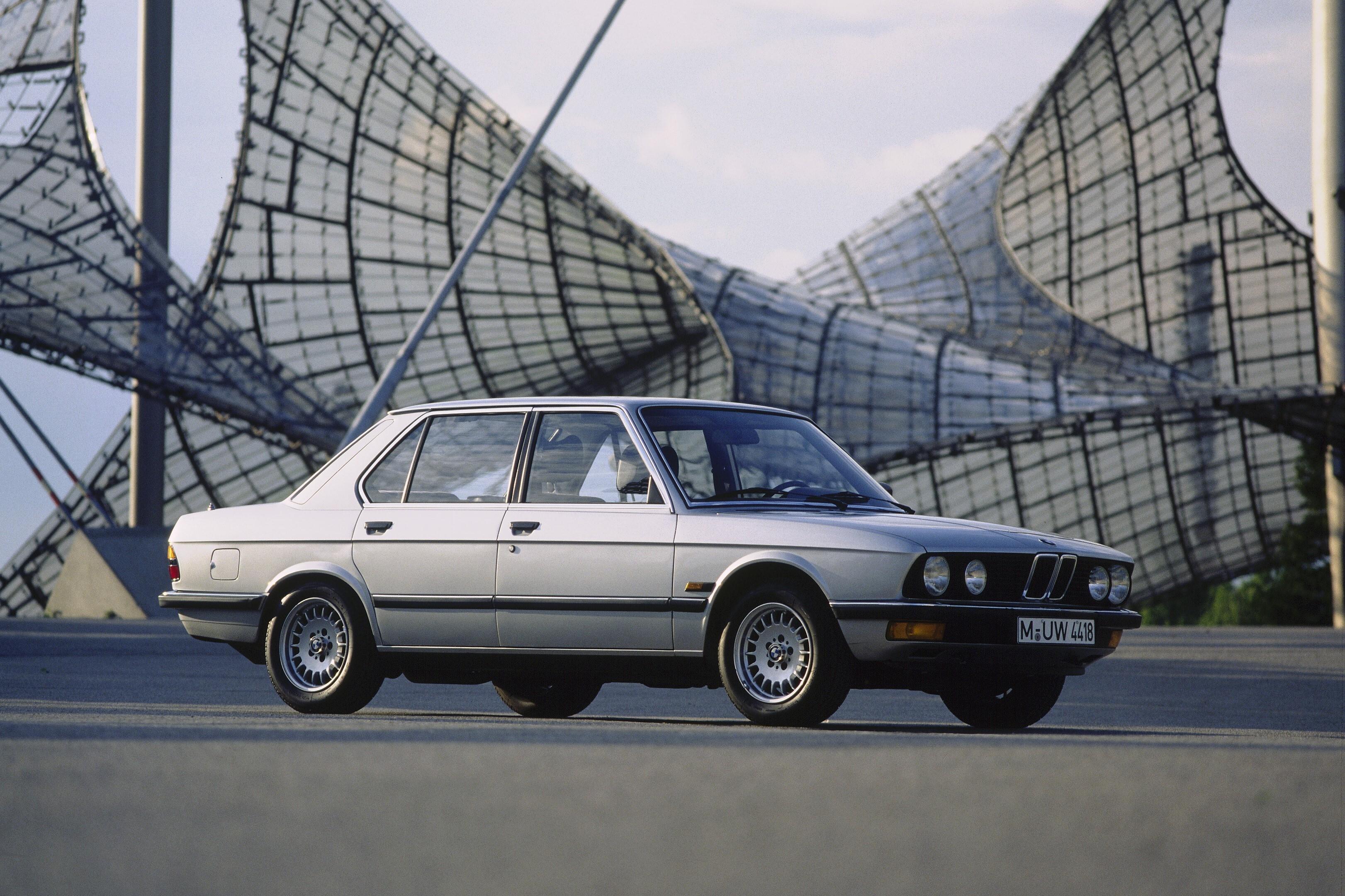 1985 1 1986. BMW 5 e28. BMW 520i e28. BMW 5 Series (e28). BMW 520 e28.