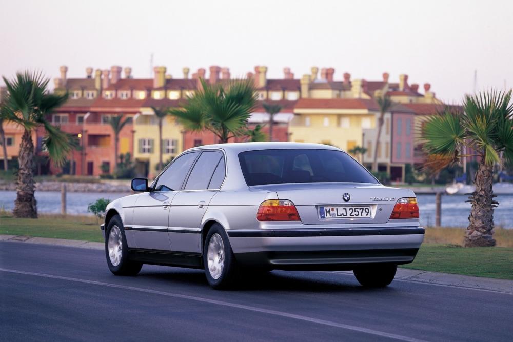 BMW 7 серия 3 поколение E38 [рестайлинг] (1998-2001) Седан