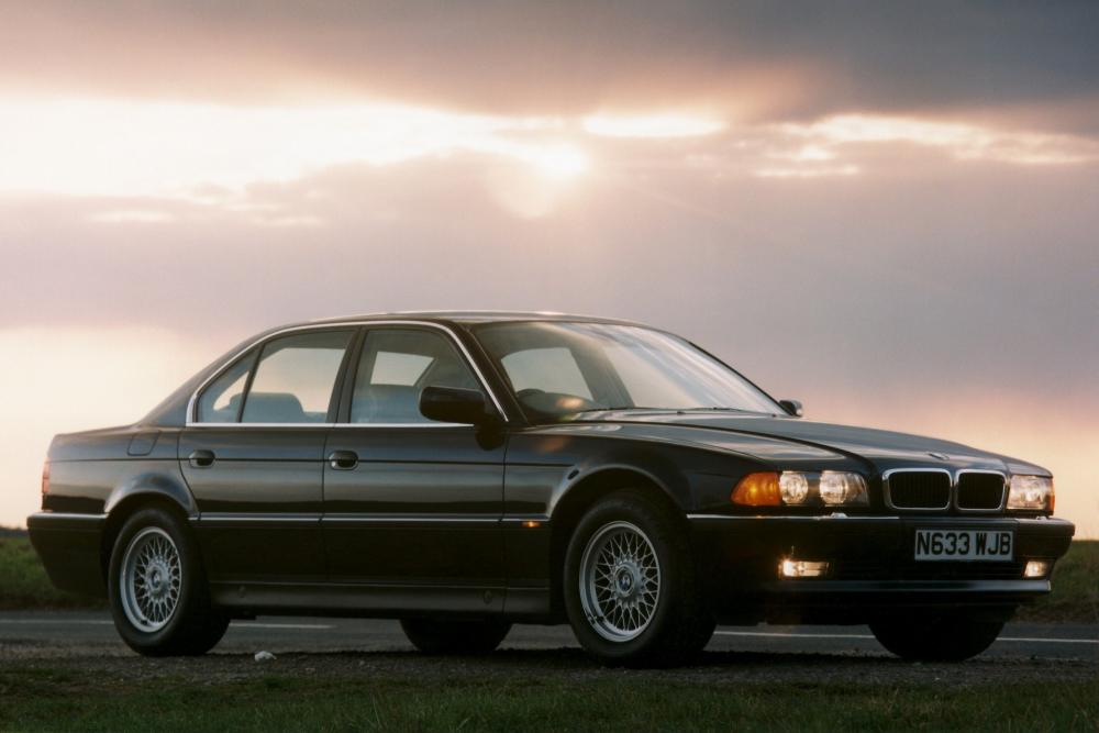 BMW 7 серия 3 поколение E38 (1994-1998) Седан