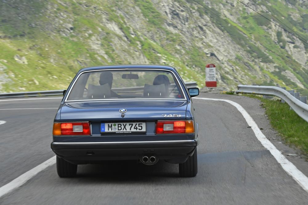 BMW 7 серия 1 поколение E23 [рестайлинг] (1979-1987) Седан