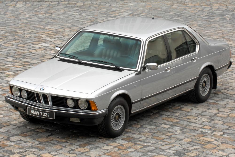 BMW 7 серия 1 поколение E23 (1977-1982) Седан