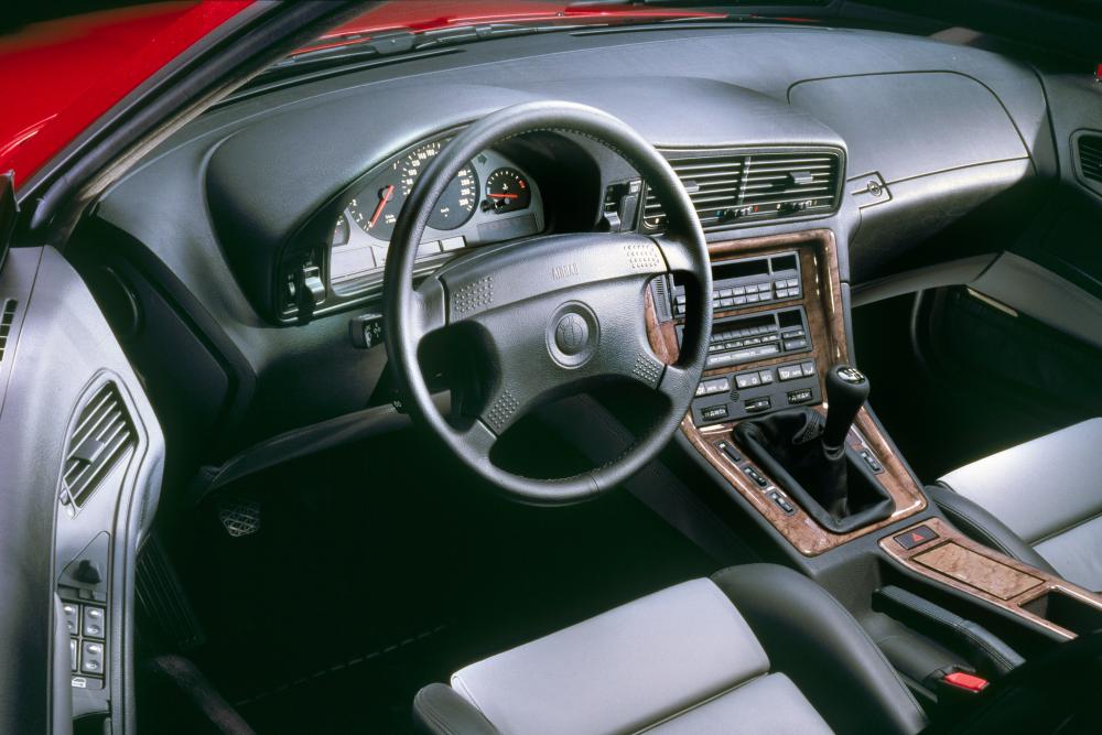 BMW 8 серия 1 поколение E31 (1989-1999) Купе интерьер