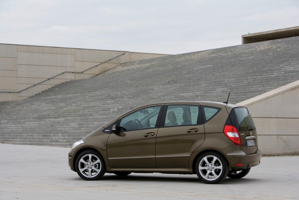 Mercedes-Benz A-Класс W169 [рестайлинг] (2008-2012) Хетчбэк 5-дв.