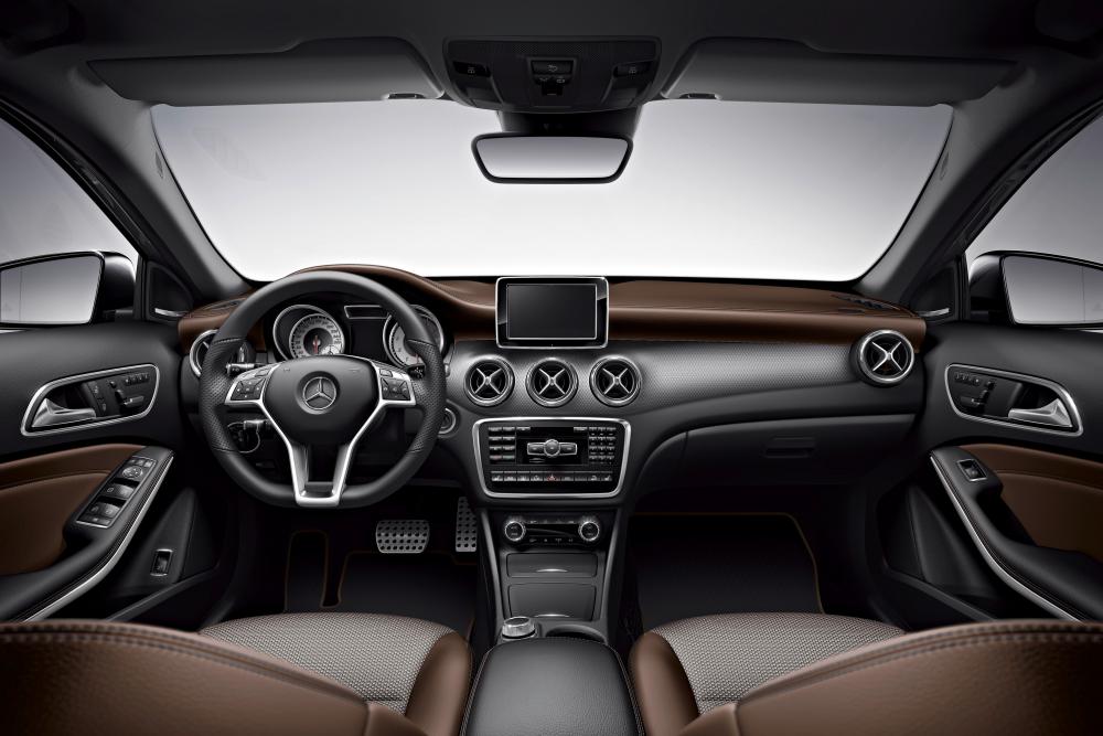 Mercedes-Benz GLA-Класс X156 (2013-2017) кроссовер