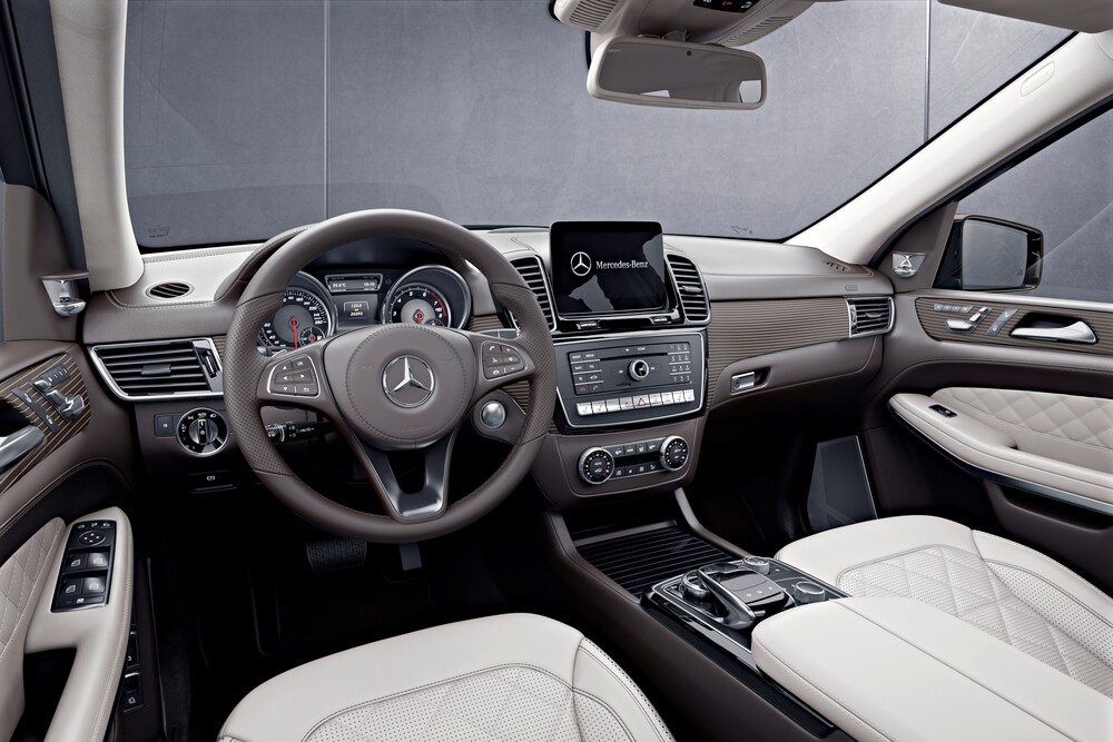Mercedes-Benz GLS X166 рестайлинг (2015-2019) внедорожник