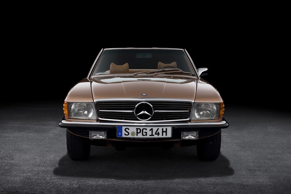 Mercedes-Benz SL R107 (1971-1989) родстер 