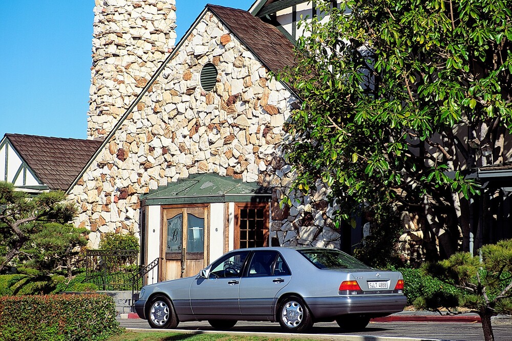 Mercedes-Benz S-Класс W140 [рестайлинг] (1994-1998) Седан