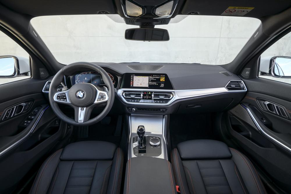 BMW 3 серия 7 поколение G20 (2018) Седан интерьер 