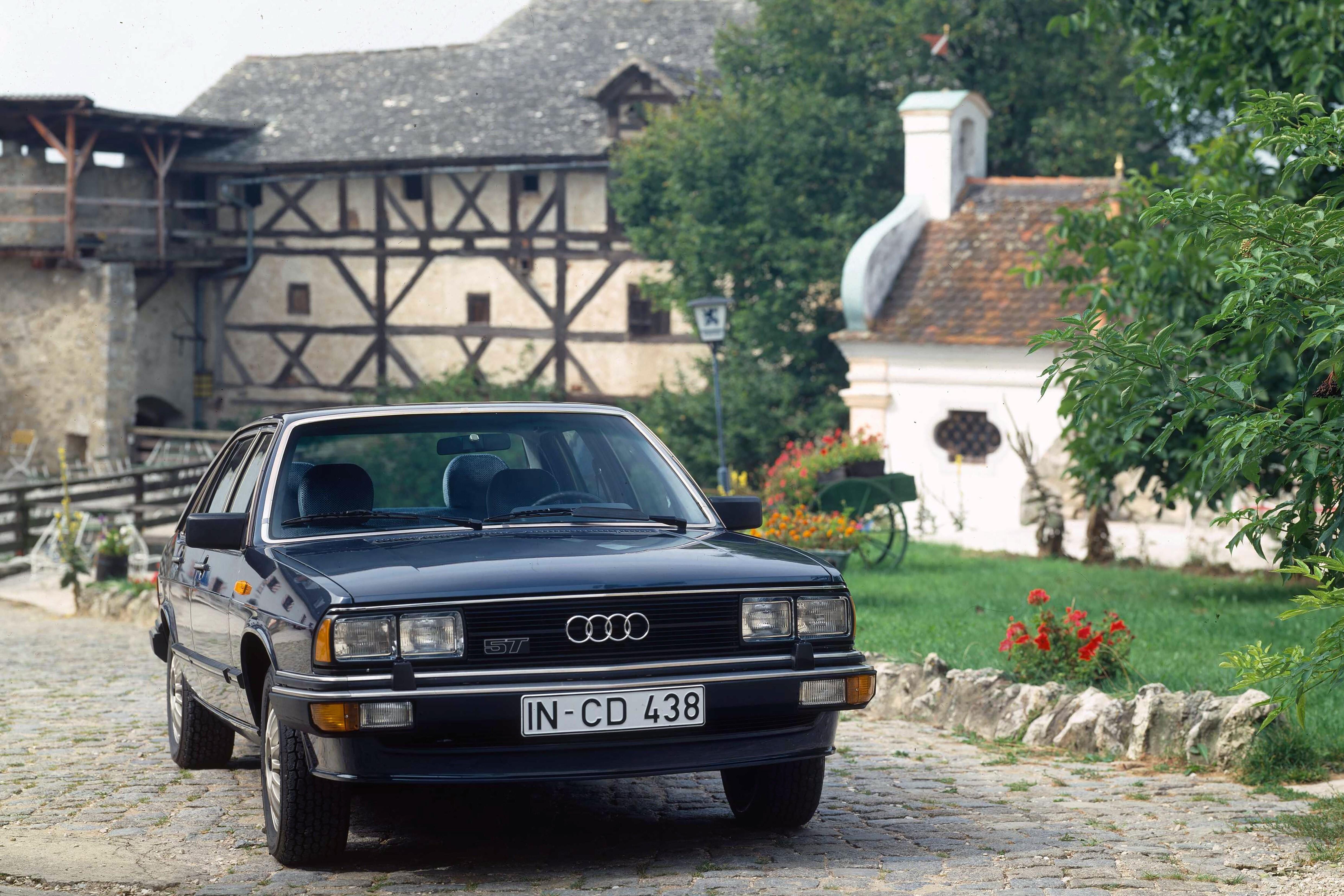 Ауди первого поколения. Ауди Ауди 200. Audi 200 5t. "Audi" "200" "1983" VW. "Audi" "200" "1979" l.