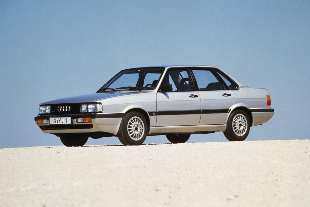 Audi 90 B2 (1984-1986) Седан