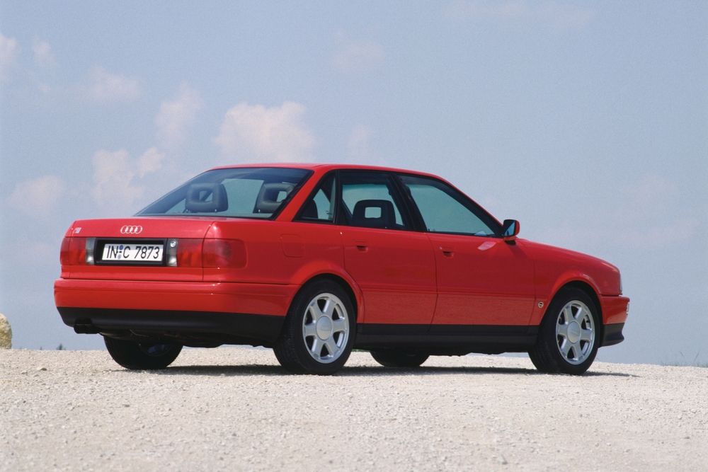 Audi S2 8C/B4 (1992-1995) седан