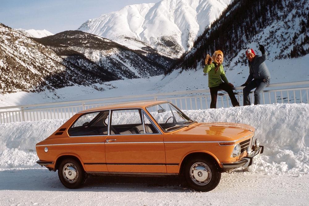 BMW 02 (E10) 1 поколение (1971-1974) Хетчбэк 3-дв.