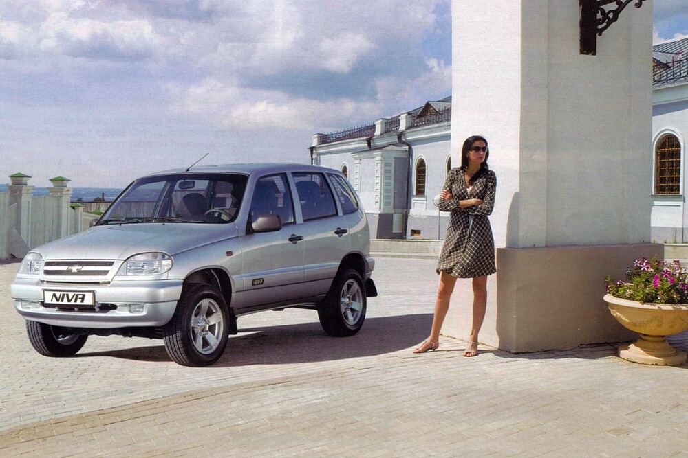 Chevrolet Niva 1 поколение (2002-2009) Внедорожник 5-дв.