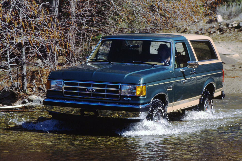 Ford Bronco 4 поколение (1987-1991) Внедорожник 3-дв.